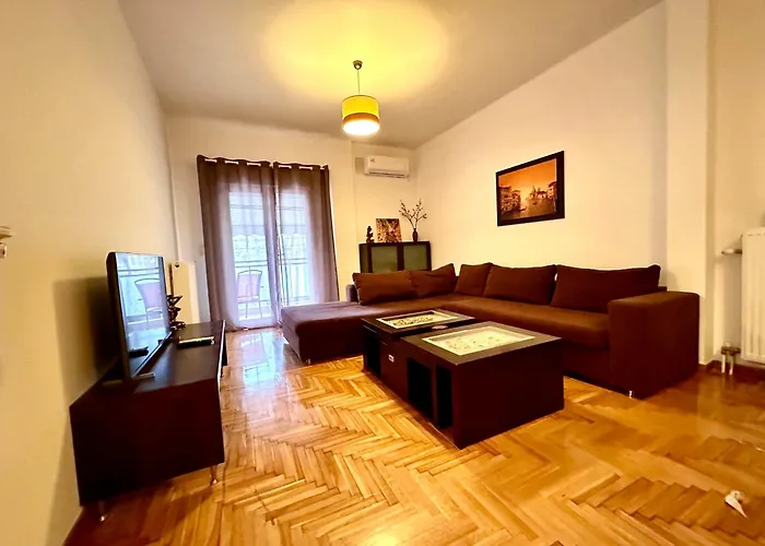 Cozy Faliro Home 1